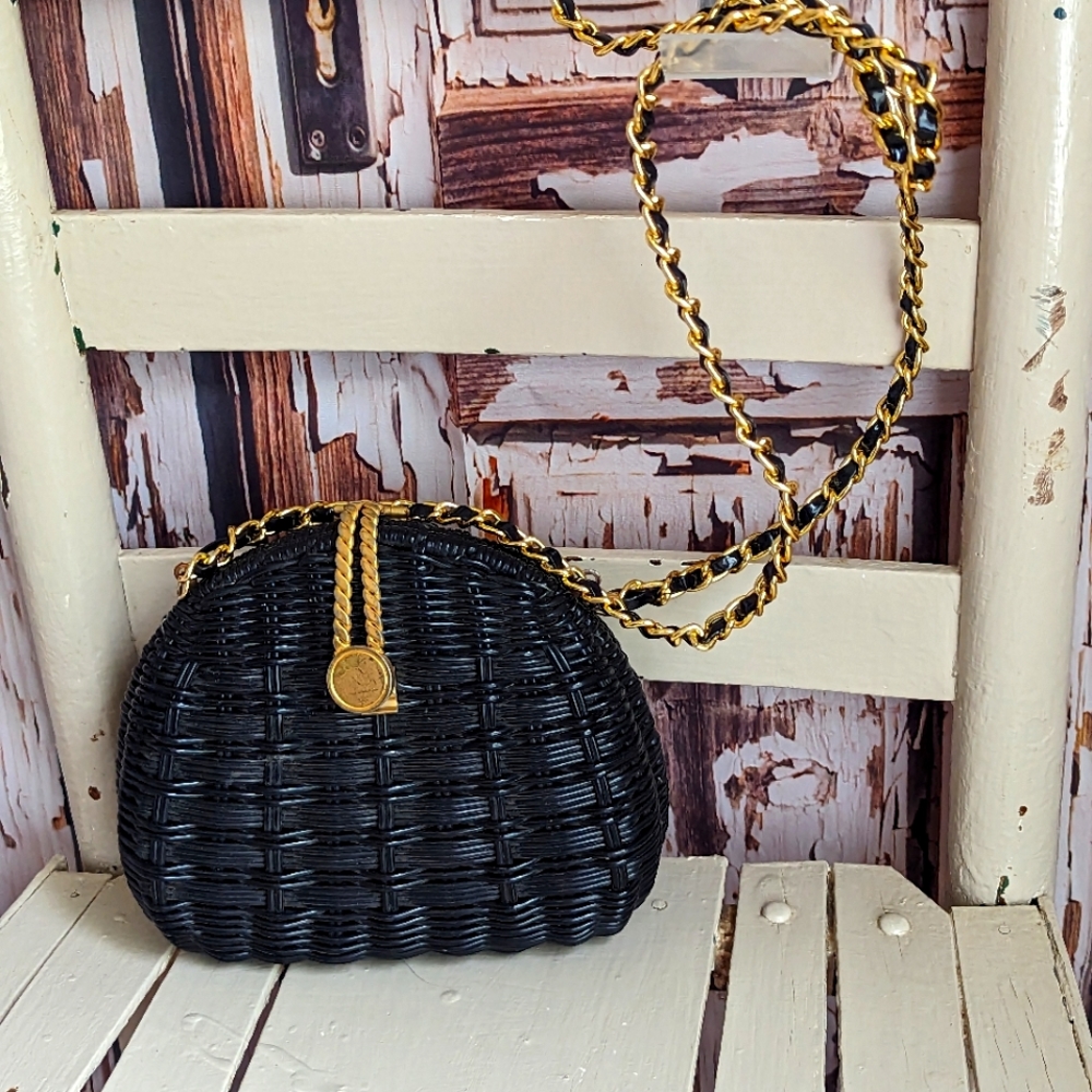 Basket handbag